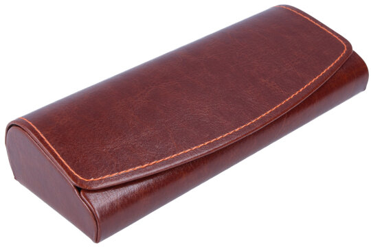 Brillenetui Howard aus hochwertigem, glattem Kunstleder in Braun mit Magnetverschluss