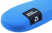 Leichtes Hartschalen-Brillenetui in Blau "Malmö" mit recyceltem Nylon-Bezug aus PET-Flaschen