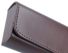 Schickes graziles Brillenetui "Berlin" aus weichem Echt-Leder mit Magnetverschluss in Braun