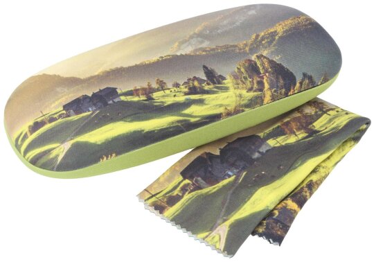 Wunderschönes Hartschalen-Motivetui mit passendem Microfasertuch "Bergwelt"