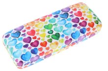 Schickes Hartschalenetui VOYAGE mit modernem Hearts-Motiv...