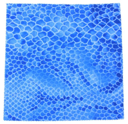 Sanftes Microfasertuch mit ansprechendem Schlangenmuster-Motiv