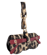 Praktisches Comma - Sonnenbrillen Cover in Leo-Optik mit...