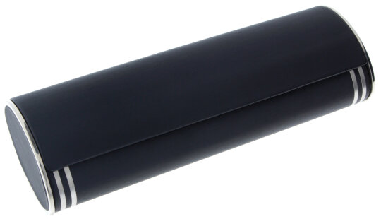 ovales Etui - ROBI - mit Magnetverschluss in schwarz