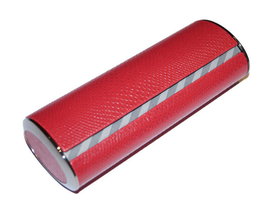 edles ovales Etui YVONNE mit Magnetverschluss in Rot