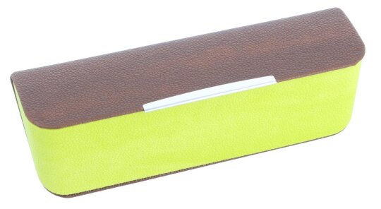 Dreiecksetui Catania im Kunstleder-Design mit Magnetverschluss in braun-grün