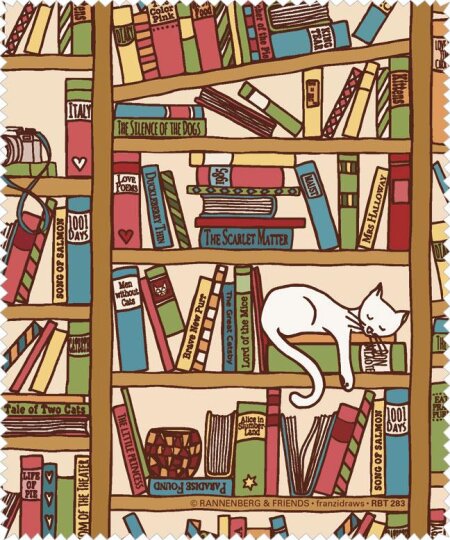 Microfasertuch / Brillenputztuch von Rannenberg & Friends "Katze im Bücherregal"