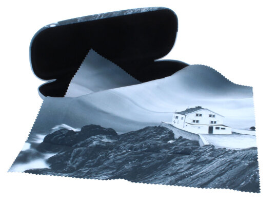 Hartschalen-Brillenetui mit Motivbezug und Microfasertuch - HAUS AM SEE