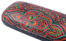 Rotes Hartschalen-Brillenetui "Mandala" mit hochwertigem Kunstlederbezug im schicken Mandalamuster